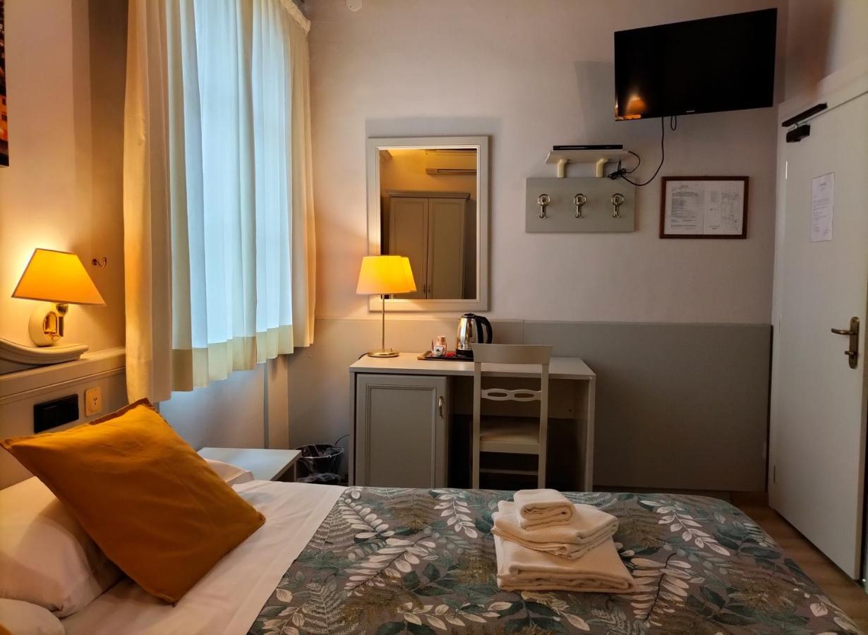 Hotel Camilla Firenze Florença Exterior foto